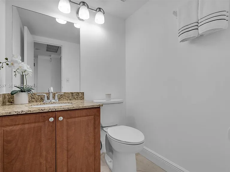 2333 Brickell Ave #1109 — Photo 22