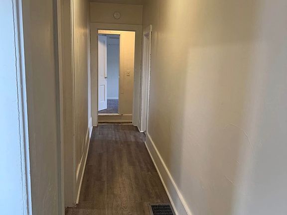 3rd image of 730 S 1st Ave