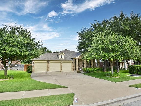 2nd image of 246 Hoot Owl Ln N