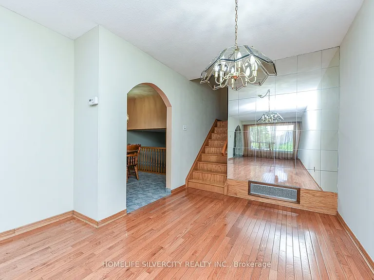 7378 Bybrook Dr — Photo 11