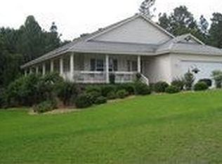 386 Stone Cross Dr, Spring Lake, NC 28390