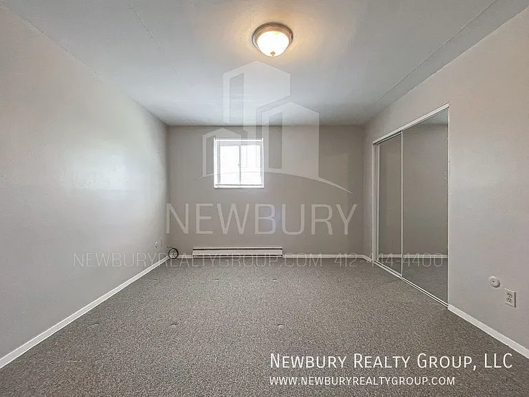 1459 Poplar St #10 — Photo 17