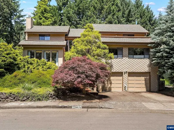 1141 NW Charlemagne Pl, Corvallis, OR 97330