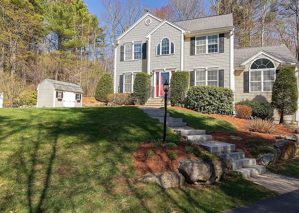 1st image of 17 Foster Ct