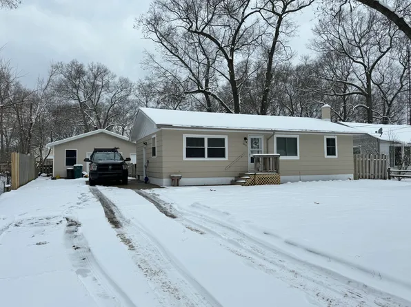 2007 Whitehall Rd, Muskegon, MI 49445