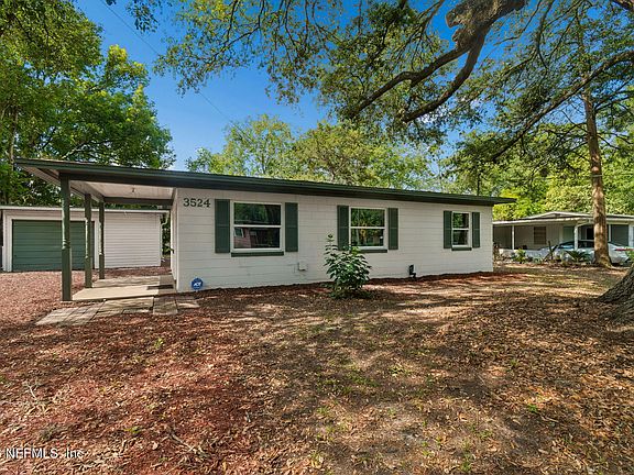 5th image of 3524 CENTERHILL Drive N