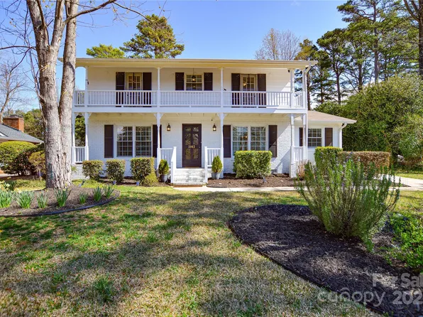 5943 Charing Pl, Charlotte, NC 28211