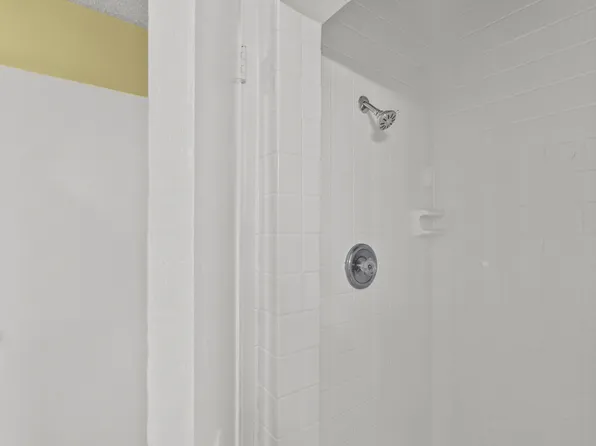 14835 Bleeker St, Sylmar, CA 91342