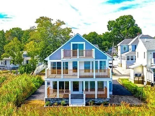 14 Seagull Rd, Quincy, MA 02169