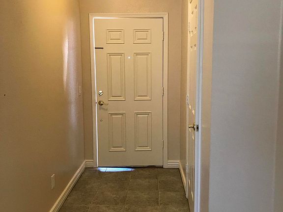 3rd image of 15513 N 135th Dr