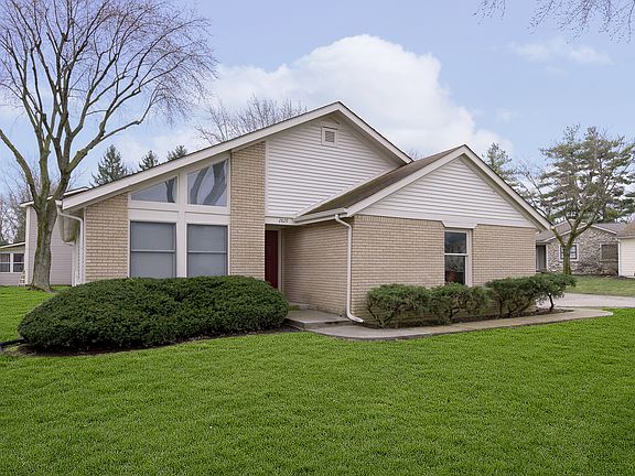 2nd image of 2829 Saddle Barn Dr #Ed