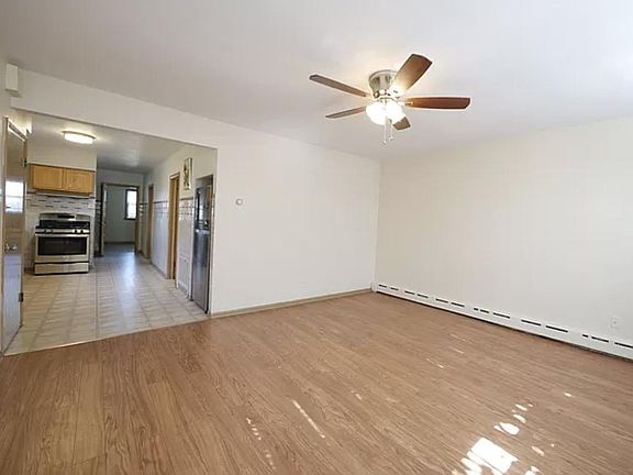 3rd image of 2880 S Hillock Ave #2