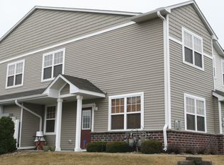 198 Sawtooth Ct SE, Rochester, MN 55904