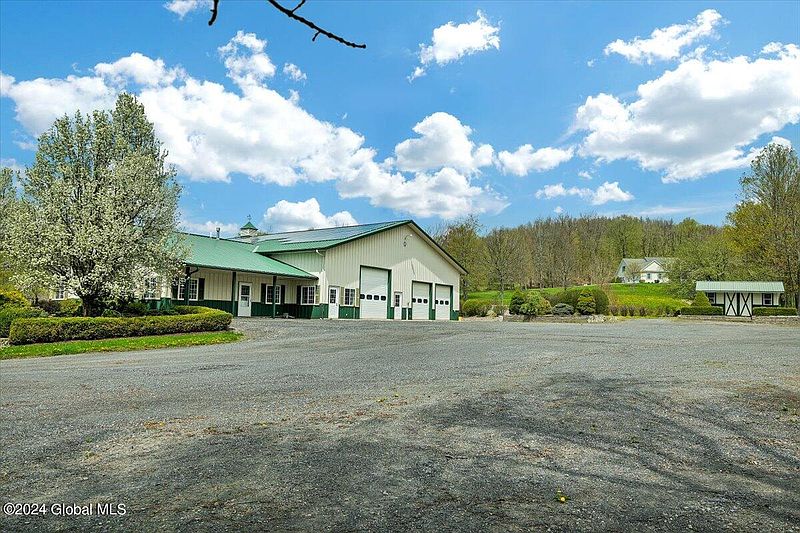 2nd image of 2524 State Highway 67