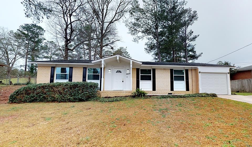1st image of 3605 Kentwood Dr