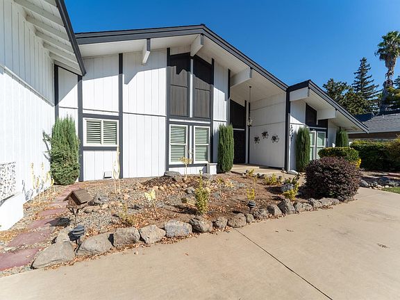 5th image of 2125 Candlewood Pl
