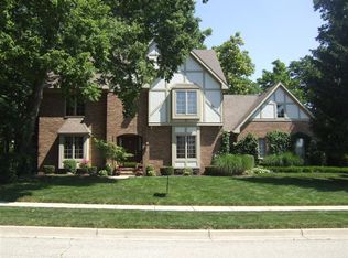 557 Whispering Pines Ave, Tipp City, OH 45371