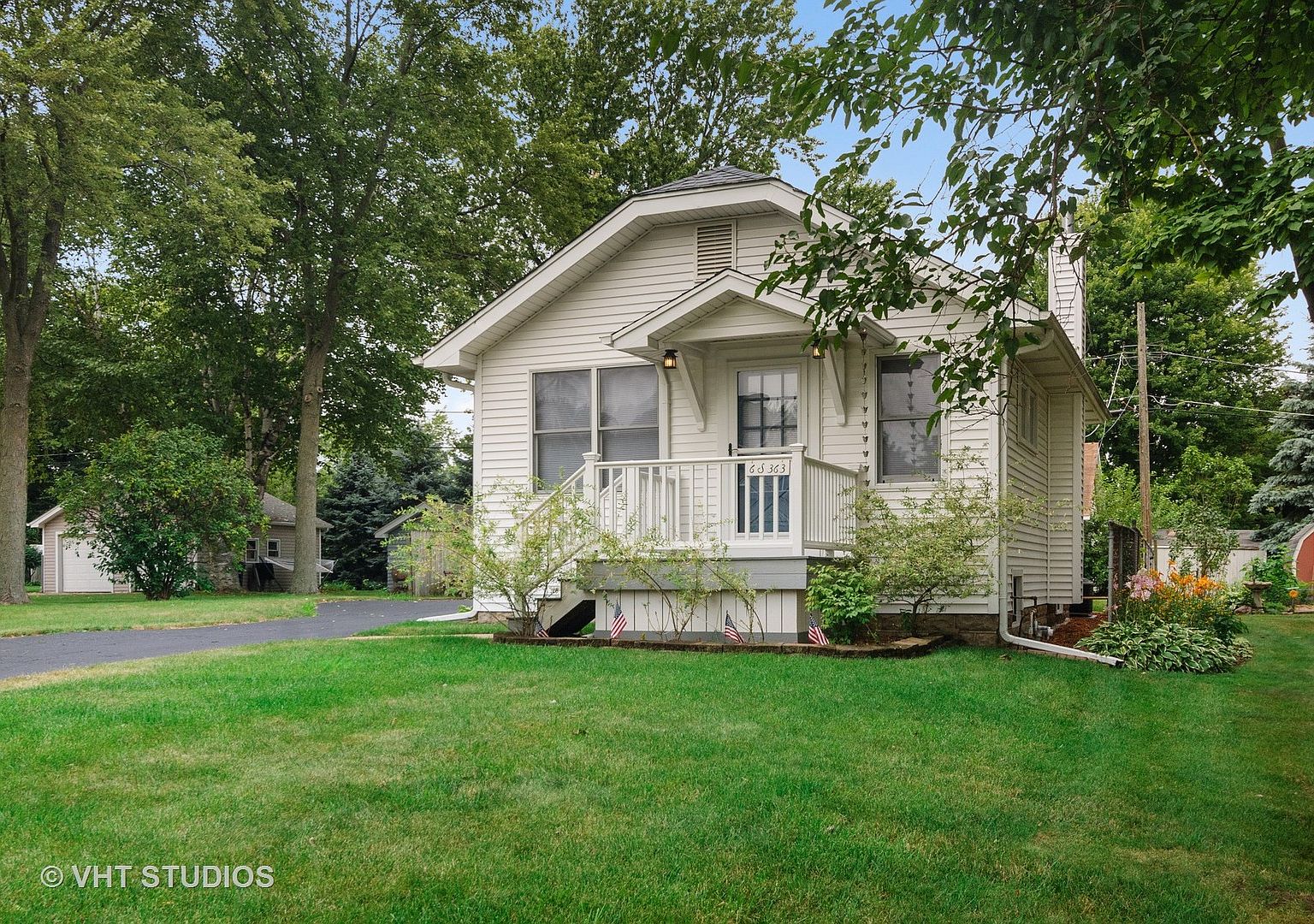 6S363 4th St, Eola, IL 60519 Zillow