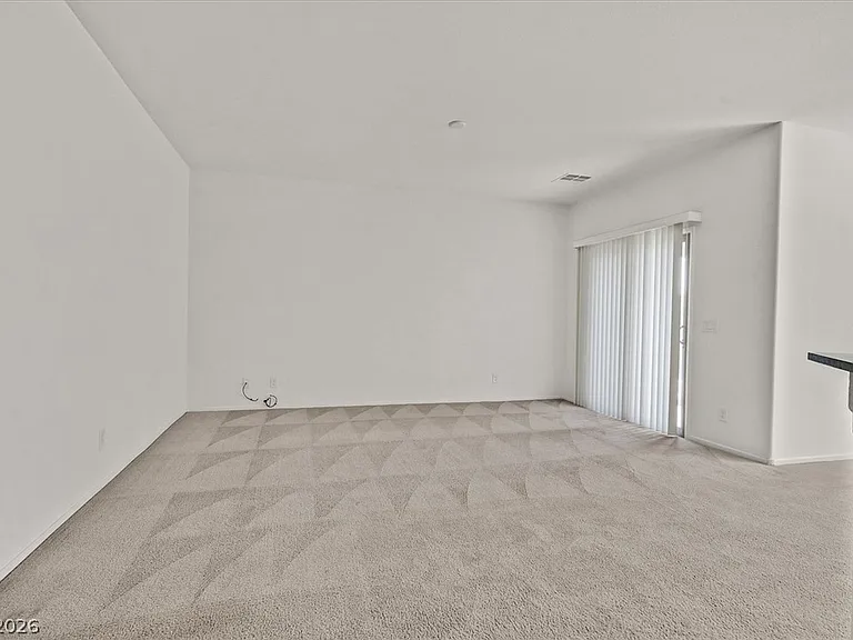 9599 Vega Carpio Ave — Photo 5