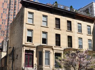859 N Dearborn St, Chicago, IL 60610