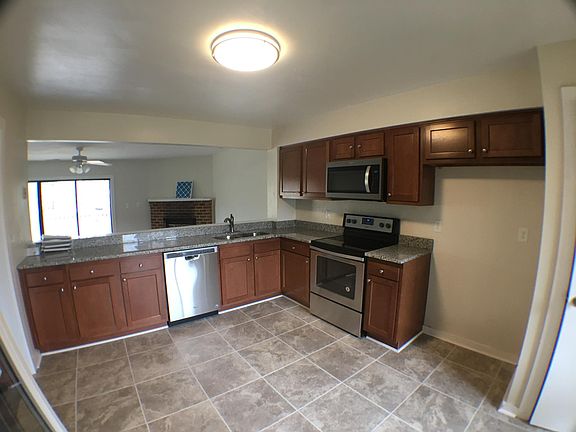 2nd image of 214 Bridgewater Dr