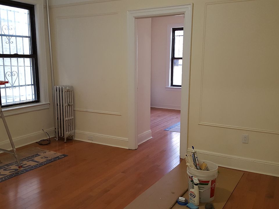 1st image of 3060 33rd St APT 2