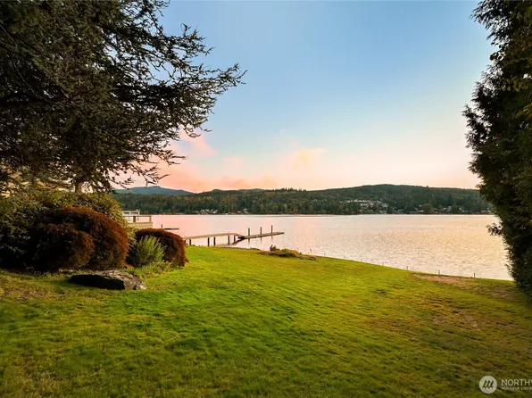 2138 Dellesta Drive, Bellingham, WA 98226