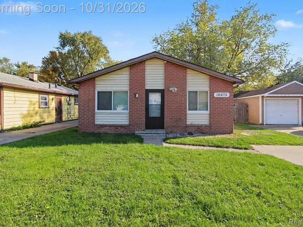 16675 Weddel St, Taylor, MI 48180
