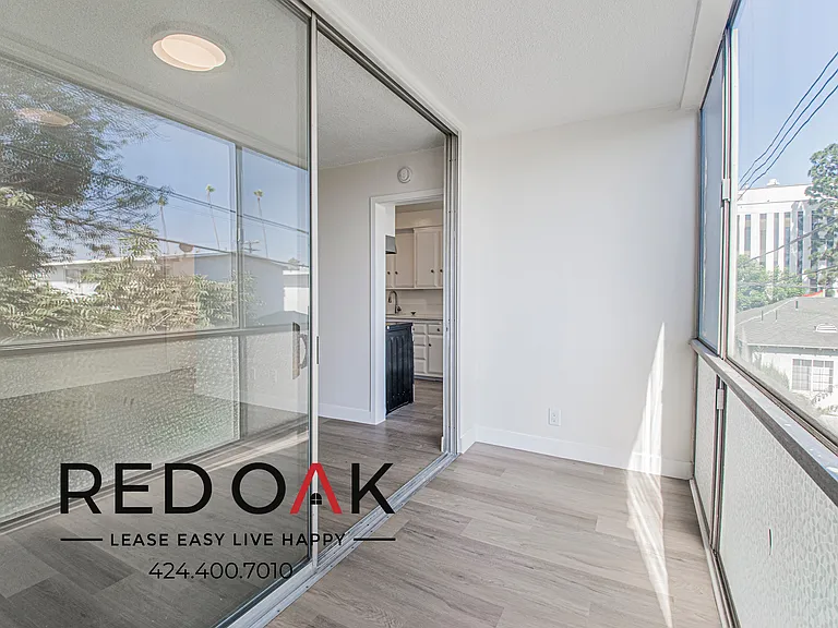 1035 Myrtle Ave #12 — Photo 10