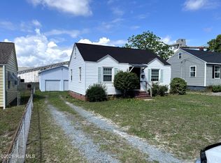 2066 Burnett Blvd, Wilmington, NC 28401