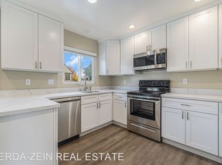 1518 Pearl St #K, Alameda, CA 94501