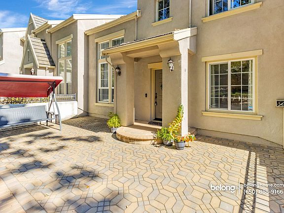 3rd image of 3162 Silverland Dr