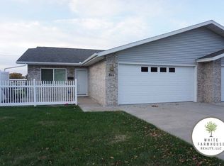 811 Poplar St, Wayne, NE 68787