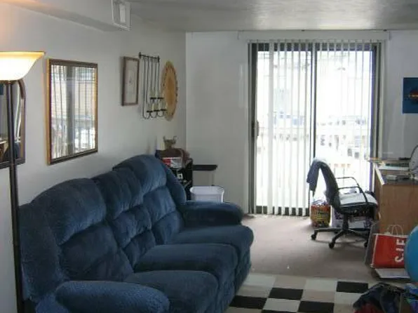 16 W Pike St APT 2, Canonsburg, PA 15317