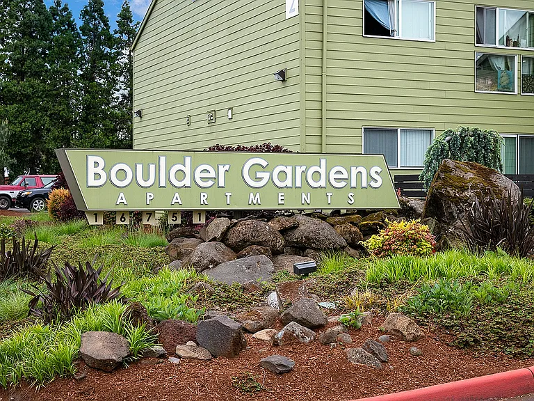 Boulder Gardens — Photo 21