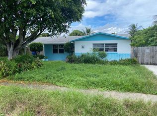 1417 W Hardee St, Lantana, FL 33462