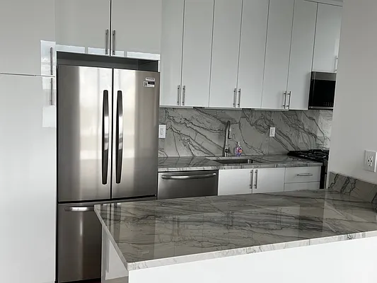 Rented by Battery Park Realty | media 15