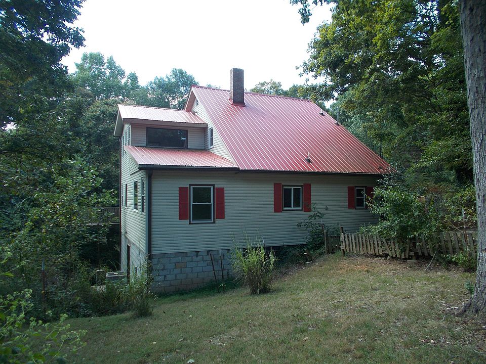 1st image of 1128 Walnut Dr