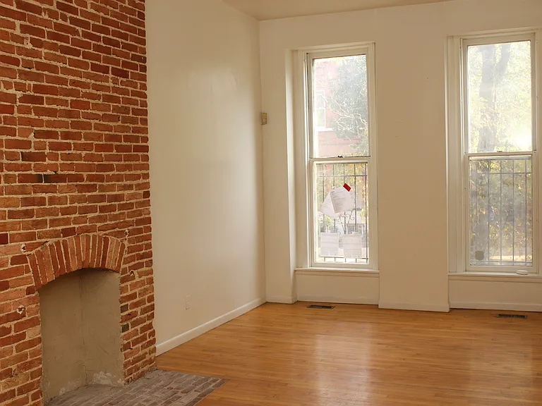 1824 Bolton Street — Photo 16
