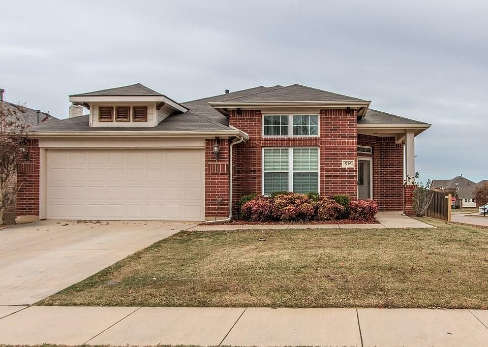 1st image of 515 Maverick Dr