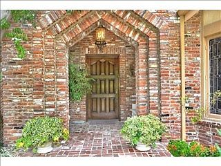 4th image of 17652 Karen Dr