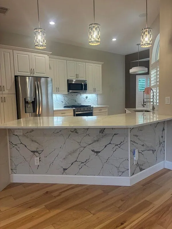 3 bed, 2.0 bath, 1777 sqft, $2,700 — Photo 2