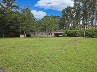 5265 Hacklebarney Rd, Blackshear, GA 31516