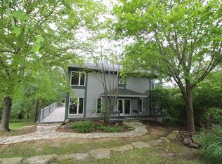 7 Blue Ridge Ct, Galena, IL 61036