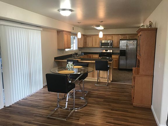3rd image of 2307 Alfred Cir