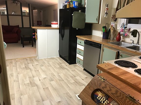 4th image of 3253 Creek Rd Lot 216
