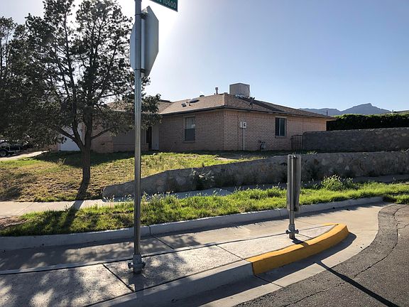 3rd image of 4751 Round Rock Dr
