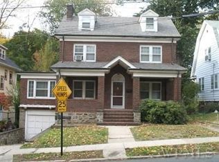 36 Darwood Pl, Mount Vernon, NY 10553