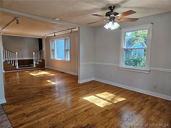 5th image of 1046 Michigan Road