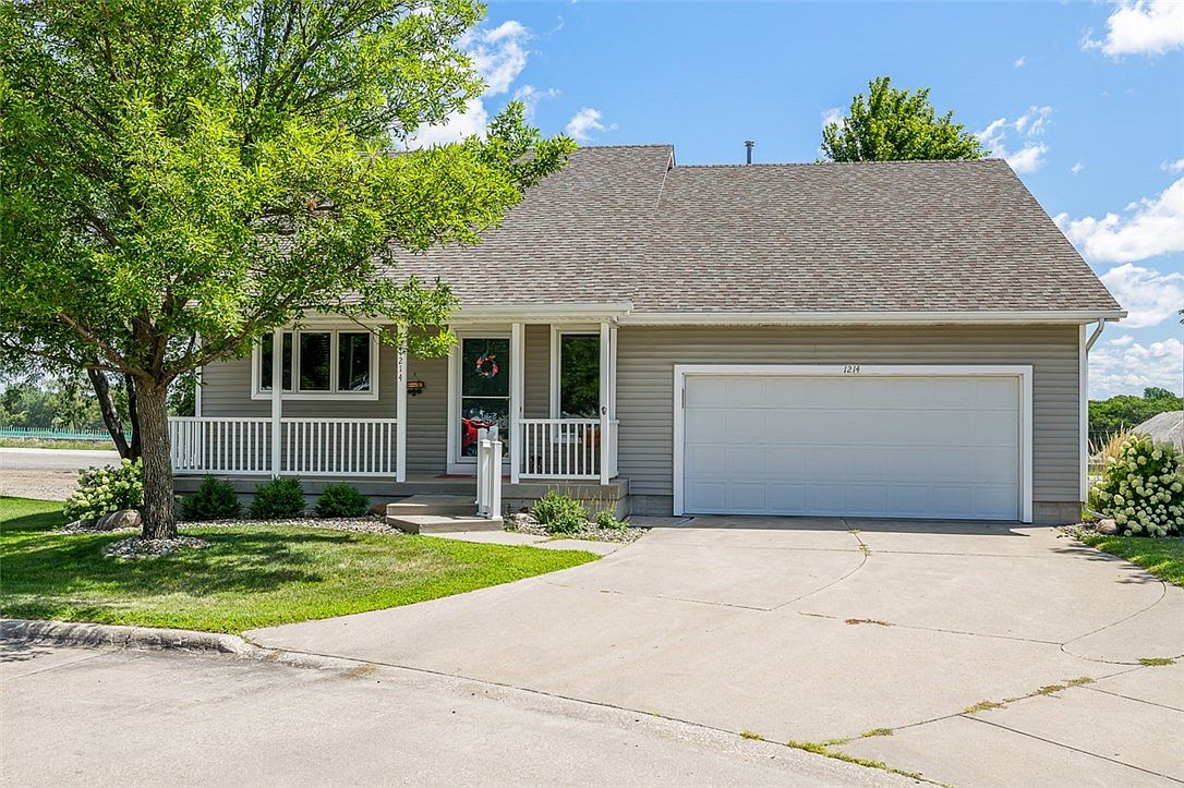 1214 SE Mallard Creek Dr, Ankeny, IA 50021 Zillow